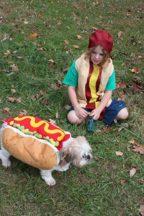 It's always great to have a hot dog in the park. Balto came in second in the costume contest.