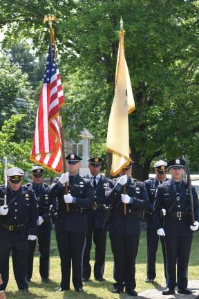 Memorial Day ceremony, parade draw crowd