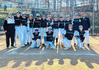 The West Milford Highlanders win the 14U Continental North Division Championship. (Photos provided)