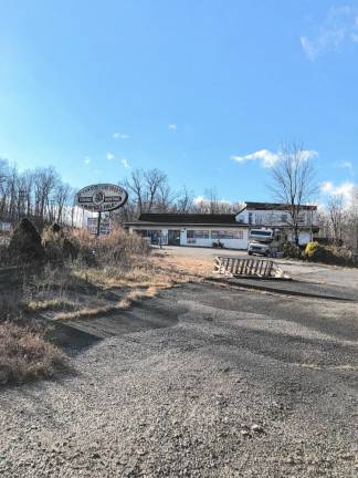 The Greenwood Lake Sports Center and ABC Paintball Supplies operated at 299-301 Marshall Hill Road until about July 2023. (Photo by Kathy Shwiff)