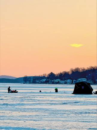 IC1 Fishermen take to the ice on Greenwood Lake this month after a string of days with temperatures in the teens and single digits. (Photo by Denise von Wilke)