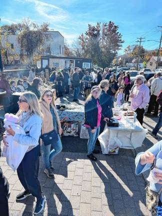 Community members came out to support the cause.