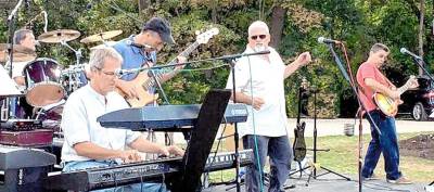Tangent performs Saturday afternoon at Pennings Farm Cidery in Warwick, N.Y. (Photo courtesy of Tangent)