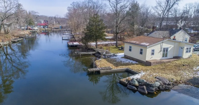 100 Tintle Ave., Hewitt. (Photo courtesy of zillow.com)