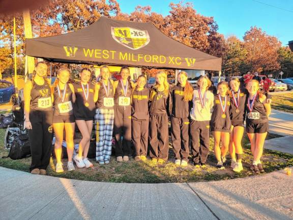 The West Milford High School girls cross country team qualified for the state Group 2 championships. (Photo by Andrea Jones)