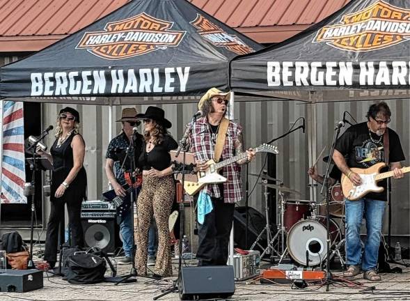 Southern Stew will play Southern rock in the Cidery Sunset Series on Saturday at Pennings Farm Cidery in Warwick, N.Y. (Photo courtesy of Southern Stew)