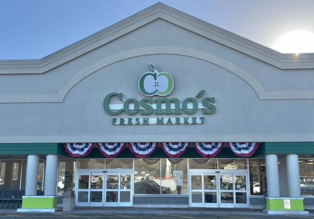 Cosmo’s Fresh Market, a new grocery store in Hewitt, N.J., is officially open for business in the former A&amp;P. Photo:<i> West Milford Messenger</i> staff.