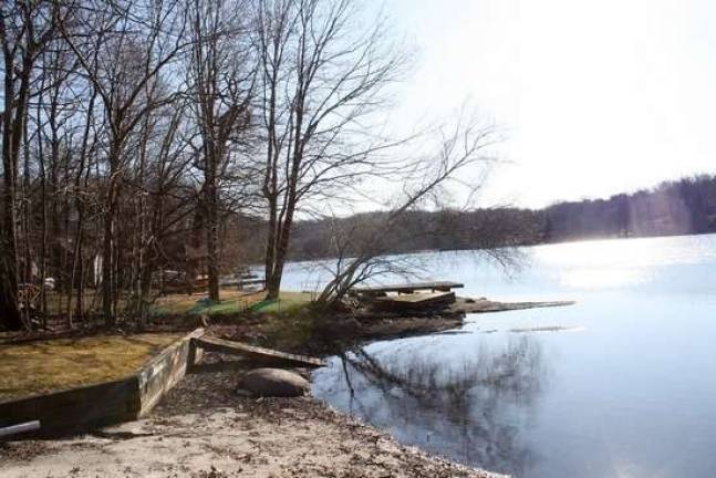 Council decides lakes ordinances are prudent