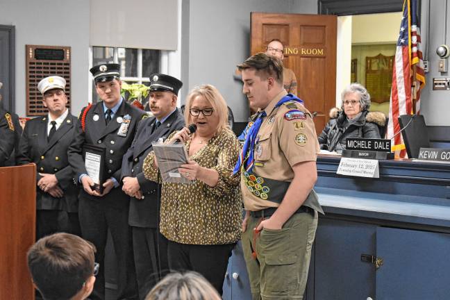 2 sworn in as police sergeants