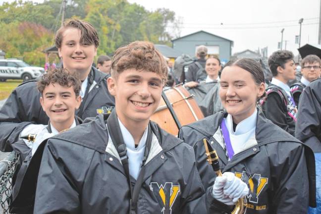 8 bands compete in Highlander Marching Classic